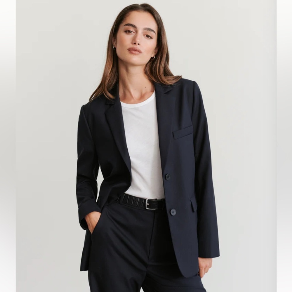 Jenni Kayne Navy Blue Wool Blend Blazer Jacket Size 6 Minimalist Lightweight